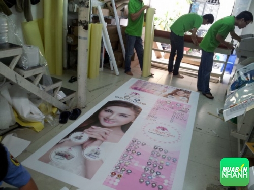 Công ty In Poster Quảng Cáo - posterquangcao.com chuyên cung cấp dịch vụ In poster dán tường đẹp, in poster đẹp từ PP keo cán mờ trọn gói với giá rẻ và đẹp nhất